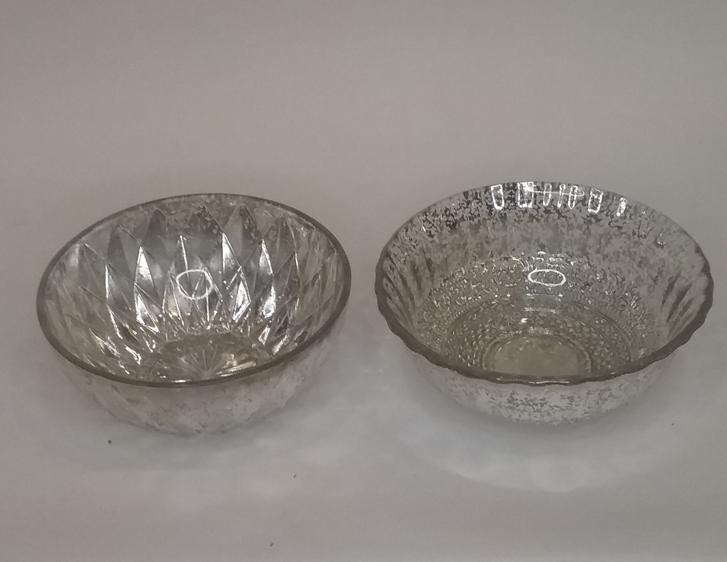 Mercury Trinket Bowl Diamond or Scallop Design - 2 assorted